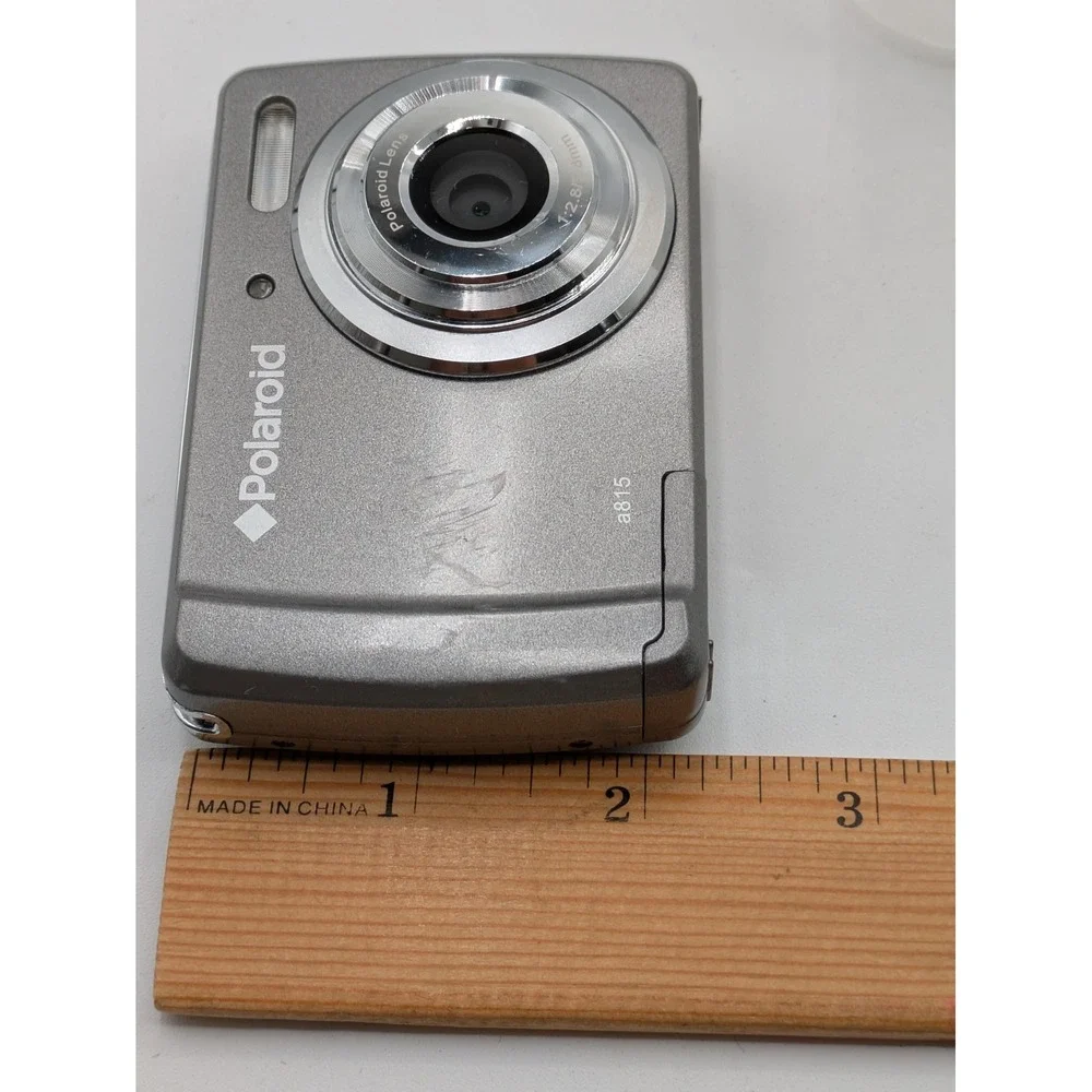 Polaroid A815 Digital Camera 15MP Silver Compact LCD AA SD Point Shoot Tested